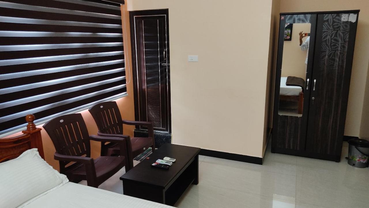 Отель Jeeva Residency Thalaivasal Экстерьер фото