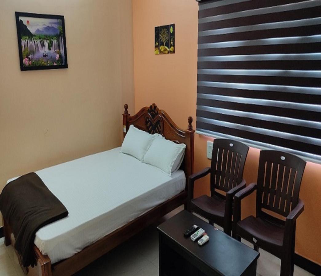 Отель Jeeva Residency Thalaivasal Экстерьер фото